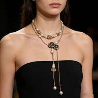 Collier vintage camélia à double rang avec pendentif perle élégant, chaîne de clavicule chic, accessoires de créateur