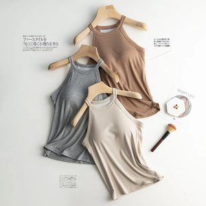 Camisetas sólidas básicas para mujer, camisola ajustada con cuello Halter y hombros descubiertos, camisetas de verano para mujer, camisetas sin mangas con almohadilla para el pecho - Product Image 5