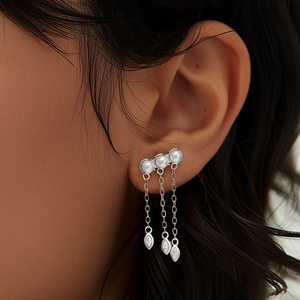 Pendientes de Plata de Ley 925 con Borlas y Perlas CANNER, Joyería Fina - Product Image 1
