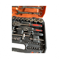 Ensemble d'outils de réparation automobile manuels de 82 pièces avec clé à cliquet en acier au carbone, douilles, personnalisable OEM, mallette rigide combinée