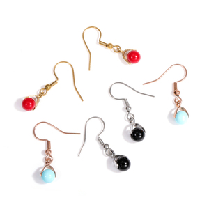 Crochets <span class=keywords><strong>d</strong></span>'<span class=keywords><strong>oreille</strong></span> en acier inoxydable plaqué or 18 carats en gros, crochets à <span class=keywords><strong>boule</strong></span> <span class=keywords><strong>d</strong></span>'<span class=keywords><strong>oreille</strong></span> <span class=keywords><strong>avec</strong></span> <span class=keywords><strong>fermoir</strong></span> à pendentif pour la fabrication de bijoux DIY - Product Image 4