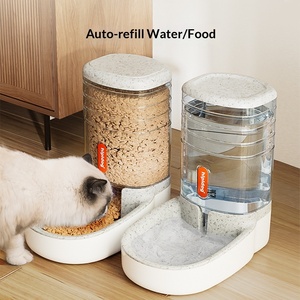 Distributore Automatico d'Acqua per Animali Domestici, Set Ciotola Grande Capacità in PP per Cani e Gatti, 2.4kg - Product Image 2