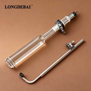 Commercio all'ingrosso personalizzato da parete 375ml 500ml 750ml singolo profumo Bar Set Dispenser <span class=keywords><strong>di</strong></span> <span class=keywords><strong>bottiglie</strong></span> <span class=keywords><strong>di</strong></span> <span class=keywords><strong>vetro</strong></span> con scala <span class=keywords><strong>e</strong></span> supporto - Product Image 4