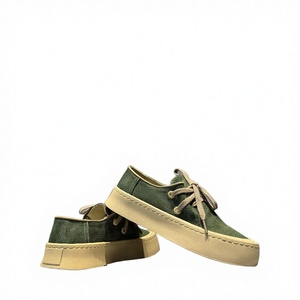 Zapatillas de running estilo británico auténtico para papá, ultraligeras de lona, con puntera moderna, cómodas, con cordones, suaves, de goma, para otoño, con aumento de altura. - Product Image 3