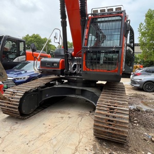 รถขุดตีนตะขาบ Doosan DX225LCA มือสองของแท้จากเกาหลี สภาพดี บำรุงรักษาอย่างดี เหมาะสำหรับงานก่อสร้างในเขตเทศบาล - Product Image 5