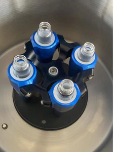 Centrífuga de sobremesa WEST TUNE TD5Y 4*100ml 4000rpm 31061xg de plástico/acero con calefacción para determinación de humedad en petróleo crudo (uso interno) - Product Image 3