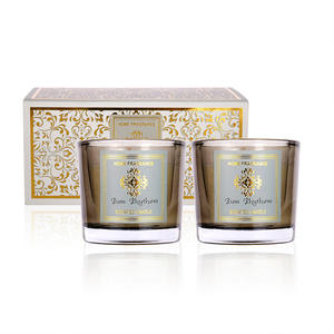 Bougie parfumée de luxe de qualité supérieure en gros, bougie en cire de soja personnalisée de haute qualité, bougie parfumée de luxe personnalisable avec boîte - Product Image 1