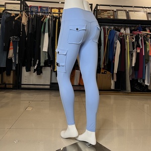Pantalon de yoga d'entraînement de fitness à haute élasticité avec logo personnalisé leggings taille haute à poche cargo pour femmes - Product Image 5