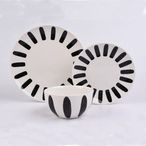 Plato de porcelana con estampado de rayas azules, plato para postre de 8 pulgadas, tazón para cereales de 5.6 pulgadas, plato para la cena de 10.5 pulgadas, puede formar parte de un juego de cena de 12 piezas. - Product Image 4