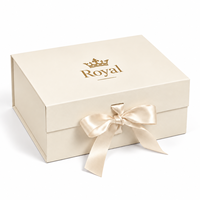 Boîte cadeau magnétique de luxe personnalisée avec logo, couleur crème, avec ruban et poignée en satin, emballage rigide pliable pour vêtements, e-commerce, faible MOQ