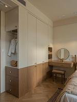 Armoire en teck massif sur mesure, style tropical, meubles de chambre à coucher, dressing avec grain de bois naturel et sculptures
