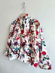 เสื้อแจ็คเก็ตบอมเบอร์กำมะหยี่พิมพ์ลายป่าสีขาว แบบกลับด้านได้ เป็นมิตรกับสิ่งแวดล้อม ทำด้วยมือ ความยาวสั้น เหมาะสำหรับฤดูหนาว - Product Image 5