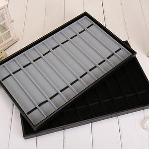 प्रदर्शनी आवश्यक मानक 8 10 गर्ड वेलवेट वॉच स्ट्रैप बैंड उपहार बॉक्स डिस्प्ले ट्रे ऑर्गनाइज़र - Product Image 1