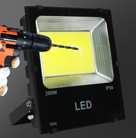 Projecteur LED COB étanche IP66 pour entrepôt extérieur 50W-600W Haute luminosité