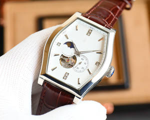 Montre-bracelet mécanique tourbillon de haute qualité en forme de barillet - Product Image 3