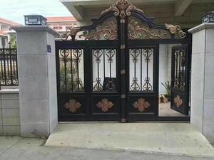 El fabricante proporciona hermosas y exquisitas puertas batientes de aleación de aluminio para patio sólido para villa señorial - Product Image 6