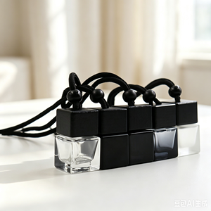 Bouteilles diffuseurs de parfum pour voiture personnalisées en gros – Désodorisants suspendus en verre transparent/coloré de formes variées - Product Image 2