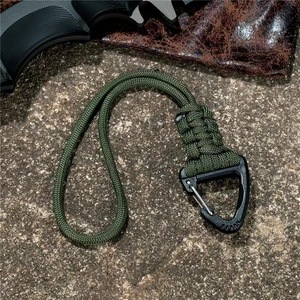 Paracorde porte-clés lanière Triangle boucle haute résistance Parachute cordon <span class=keywords><strong>auto</strong></span>-défense survie d'urgence sac à dos porte-clés - Product Image 3