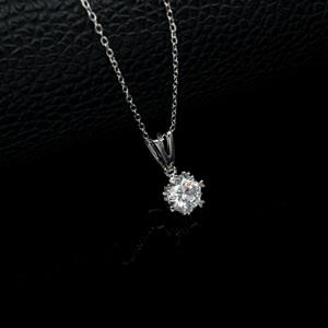Stylish Lab Grown Diamond <b>Necklace</b> - Product Image 2