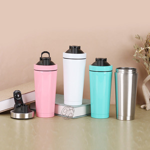 High Quality 750ml Eco-Friendly Plastic <b>Protein</b> Powder for with Lid Gym Nutrition Blender Cup - Product Image 1