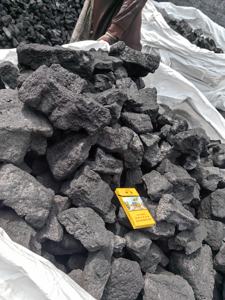 Coke métallurgique GANGAN D-MC01 86% de carbone fixe 70-130mm pour la fonte et la fabrication de l'acier à bas prix en vente - Product Image 6