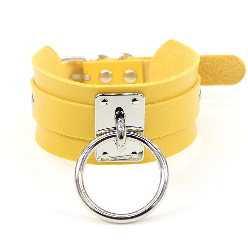 สีเหลือง