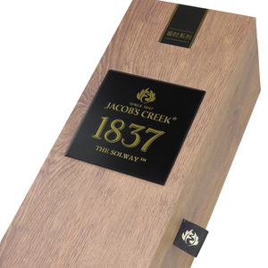 Caja de regalo de vino de cartón de lujo personalizada, revestimiento de esponja en relieve de laminación mate, revestimiento UV para envío, whisky de Ginebra, otro licor - Product Image 3