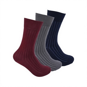 Calcetines Deportivos de Algodón 100% Transpirables, Antideslizantes y de Secado Rápido, con Estampado de Moda Urbana Hip-Hop, Venta al Por Mayor - Product Image 3