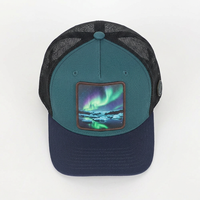 Gorra de béisbol trucker de espuma de 5 paneles con logotipo de parche impreso por sublimación personalizado al por mayor, visera curva y parte trasera de malla de dos tonos con cierre snapback