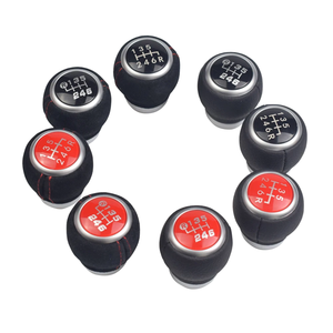 スバル インプレッサ <span class=keywords><strong>WRX</strong></span> STI 2009-2018 レザー製 折りたたみ式 ギアシフトノブ 6速トランスミッション対応 - Product Image 1