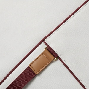 กระเป๋าเป้สะพายหลังสำหรับสนามพิคเคิลบอล Heavyweight Heritage Canvas ใส่ไม้พายได้ 2 อัน พร้อมโลโก้สั่งทำ ขายส่ง กระเป๋าเป้สะพายหลังสำหรับไม้เทนนิสและไม้พาเดล - Product Image 2