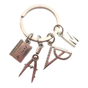 Portachiavi Minimalista in Lega di Zinco con Righello e Bussola a Cartone Animato, 26 Lettere, Semplice, Commemorativo per la Festa degli Insegnanti, per lo <span class=keywords><strong>Studio</strong></span> degli Studenti - Product Image 6