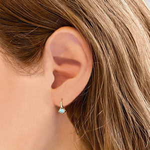 Boucles d'oreilles tendance ROXI Classic en laiton plaqué or 18 carats avec zircon géométrique pour femmes, bijoux de mode - Product Image 6