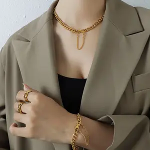 Tarnish Free18k Kalung & Gelang Gesper Rantai Besi Tahan Karat Berlapis Emas dengan Set Perhiasan Rantai Rumbai