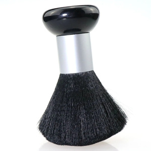 Cepillo plumero <span class=keywords><strong>de</strong></span> cuello <span class=keywords><strong>de</strong></span> peluquero <span class=keywords><strong>de</strong></span> cerdas suaves negras para hombres, herramienta <span class=keywords><strong>de</strong></span> limpieza <span class=keywords><strong>de</strong></span> corte <span class=keywords><strong>de</strong></span> pelo para peluquería y uso en salón - Product Image 5