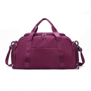 Bolsa de deporte rosa impermeable de gran capacidad, personalizada, de diseño nuevo 2022, portátil y ligera, de fábrica BSCI. - Product Image 4