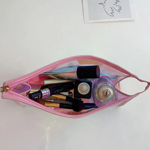 Sac fourre-tout à provisions de conception holographique laser irisé en PVC épais avec logo personnalisé avec poignée en PU à la mode et élégant - Product Image 6