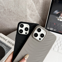 Coques de téléphone portable en TPU souple de couleur bonbon ondulée de 1,5 mm d'épaisseur pour iPhone 18 Pro Max 17 Air 16 Plus Fundas Para Celular