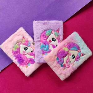 Cuaderno de Peluche con Cubierta de Unicornio, Colorido y Adorable, para Material Escolar al por Mayor - Product Image 1