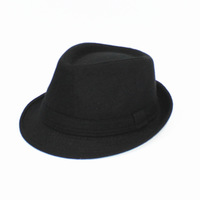 Chapeau Fedora en feutre de polyester à la mode avec chapeau Panama de style jazz noir à large bord pour tenue décontractée applicable pour le printemps automne hiver