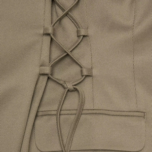 Blazer Entallado para Mujer, Estilo Urbano, Color Verde Oliva, con Cordones Laterales Ajustables, Cierre de un Solo Botón, Solapa con Muescas, Diseño Único, Estilo Oficina - Product Image 5