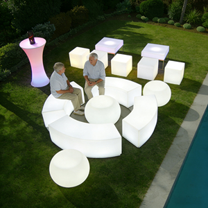 Juego de Muebles de Jardín para Exteriores, Mesa y Sillas de Cóctel Iluminadas con LED RGB de Plástico, para Uso en Bares Domésticos, Resistentes al Agua IP65-IP68, 16 <span class=keywords><strong>Colores</strong></span> Cambiantes - Product Image 5