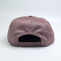 Chapeau rétro marron en coton non structuré 5 pièces à pression, chapeau brodé avec patch de lettre personnalisé, chapeau à lanière en cuir