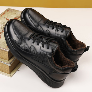 Chaussures en cuir décontractées pour hommes, bout rond, à lacets, en cuir véritable, légères, pour la marche en hiver, doublure en fourrure, semelle extérieure en caoutchouc EVA - Product Image 4