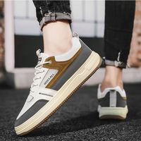 Chaussures pour hommes de haute qualité, nouvelle conception printemps, respirantes, résistantes à l'usure, en maille, tendance, légères, semelles souples, chaussures de sport décontractées