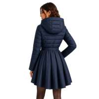 Manteau d'hiver matelassé à capuche bleu marine pour femme, coupe ajustée avec ceinture à la taille et jupe évasée, idéal pour les soirées