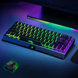 <span class=keywords><strong>Razer</strong></span> <span class=keywords><strong>BlackWidow</strong></span> <span class=keywords><strong>V3</strong></span> MINI Hyperspeed Clavier mécanique axe vert sans fil Interface USB en plastique pour utilisation de jeu Nouveau - Product Image 6