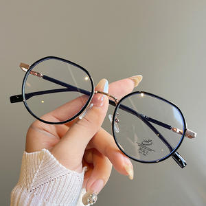 Monturas de Gafas Metálicas TR90 para Mujer Qianai, Diseño Irregular con Protección Anti Luz Azul para Lectura - Product Image 4