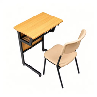 Meubles scolaires classiques, bureau d'écolier, table d'écolier, pupitres et chaises d'école