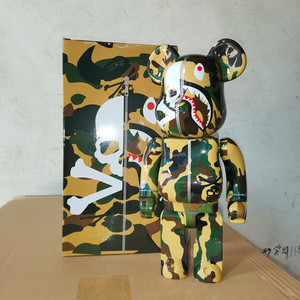 Drop Shipping 1:1 Street Art Bearbrickly Pvc Collection Model Decoration 400% 28Cm Bearbrick Action Figure Toy